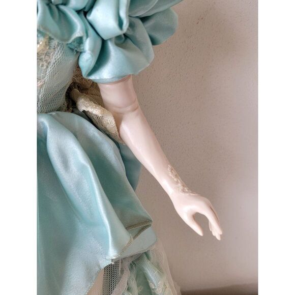 Franklin heirloom night at Opera Gibson Girl porcelain doll collectible - Picture 7 of 16